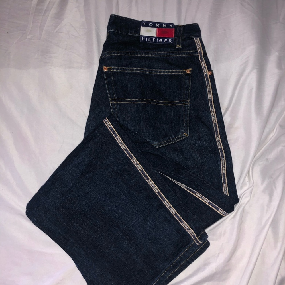 Tommy Hilfiger Vintage Jeans with spell out